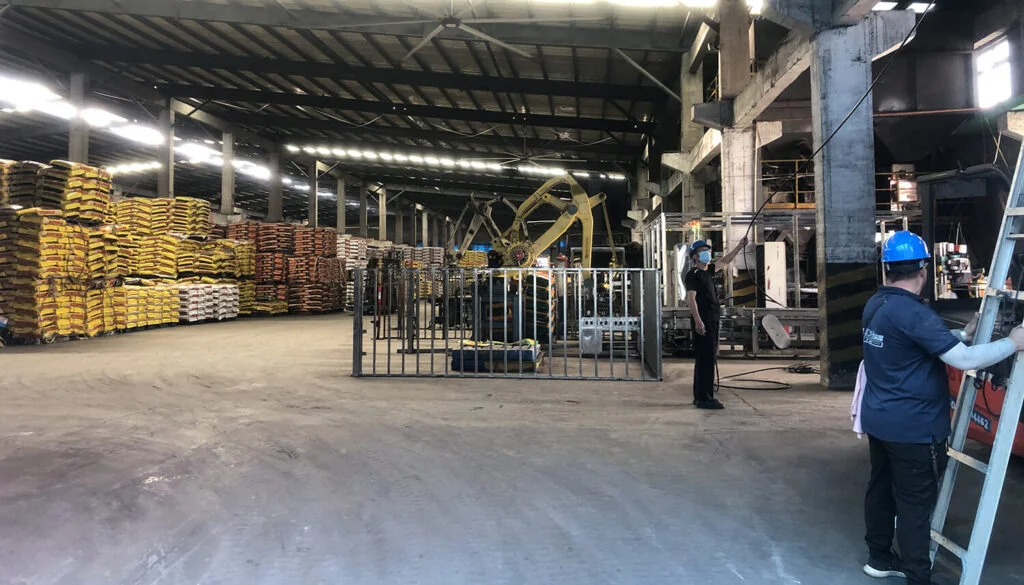 Kamboĝaj Klientoj Vizitis Fabrikon de Sterko RISSO1