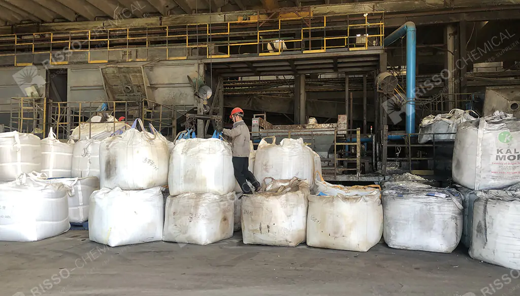 Preparar materias primas para la producción de NPK