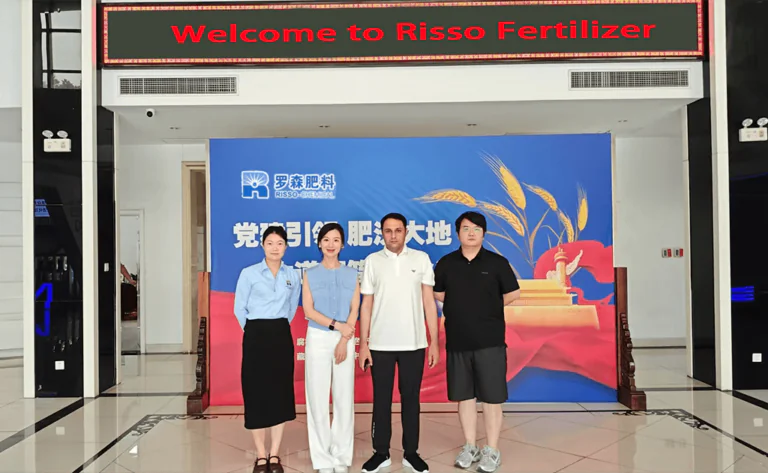 Pakistán visita a Risso, 8.27